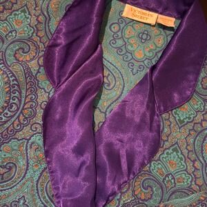 Vintage Victoria's Secret‎ Paisley Purple Teal Silky Robe L Sleepwear Gold Label